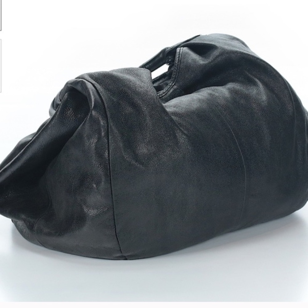 Betsey Johnson RARE!!!! Fantastic!!! Vintage Leather Bow Hobo - Picture 3 of 12
